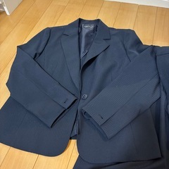 21号　レディース　スーツ　テーラードジャケット　テーパードパンツ　ネイビーの画像