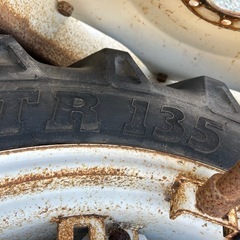 トラクター用タイヤ　2本セットの画像