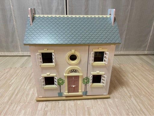 Le Toy Vanドールハウス