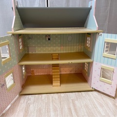 Le Toy Vanドールハウスの画像