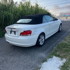 BMW120i オープンカーの画像