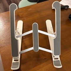 PC タブレットスタンドの画像