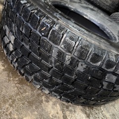 315/75r16 スノータイヤ 3本セット中古の画像