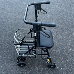 シルバーカーの画像