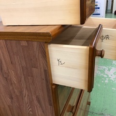 【ドリーム川西店御来店限定】☆ジモティー見たよ♪割引☆  6段チェスト  クリーニング済み 【2125560000056951】の画像
