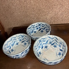 大きめ丼3個セット（出品３／１中）の画像