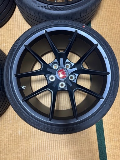 FL5 純正ホイール、タイヤ