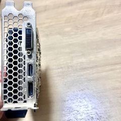 【3/7まで@ジャンク品】グラボ GEFORCE GTX1660 8GB VRAM GDDR5の画像