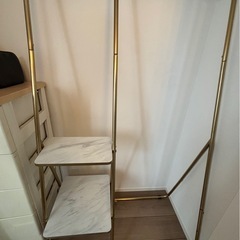 LOWYA    ハンガーラックの画像