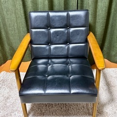 【美品】カリモク60 Kチェア　スタンダードブラックの画像