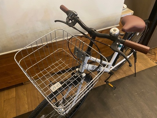 SALE！3月8日まで【LEDオートライト】27インチ自転車　6速　