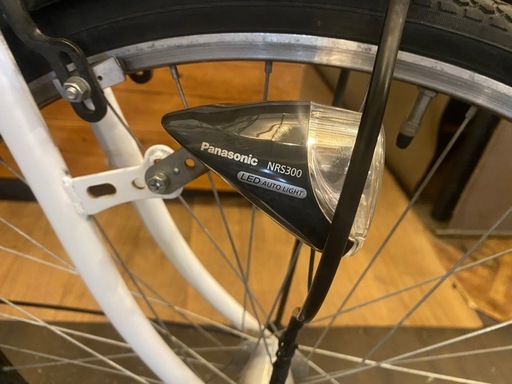 SALE！3月8日まで【LEDオートライト】27インチ自転車　6速　