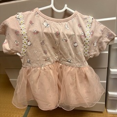 (お取引中)100センチ サンリオ Tシャツの画像