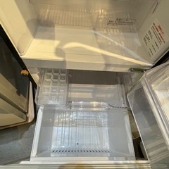 配達可【三菱】冷蔵庫146L★2016年製 クリーニング済み/6ヶ月保証付き★100Lクラス【管理番号0228】野の画像