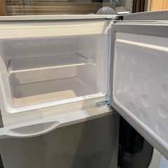 配達可【シャープ】冷蔵庫128L★2019年製 クリーニング済み/6ヶ月保証付き★100Lクラス【管理番号0228】野 の画像