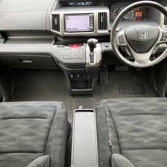 ステップワゴン 25年 車検10年3月 8万㌔ 両側電動 ナビ Bカメラ 地デジの画像