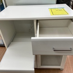 ☆ドリーム荒牧店☆ジモティー割引有☆【クリーニング済み】白井産業/キャスター付レンジ台/現状販売の画像