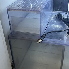 オーバーフロー水槽 90cmの画像