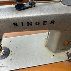 シンガーミシン　レトロ　アンティークの画像