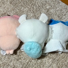 ハチワレ、モモンガ、カニちゃんぬいぐるみの画像