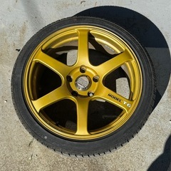 AVS MODEL T6 195/45R17 タイヤ ホイールの画像