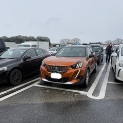 プジョー e−2008の画像