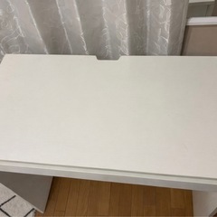 パソコンデスク　ホワイトの画像