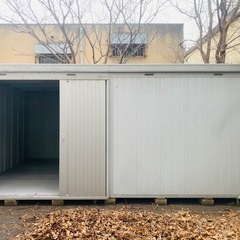 イナバ物置　大型　プレハブ　ガレージの画像