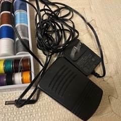 断捨離中、早め希望です　電動ミシンの画像