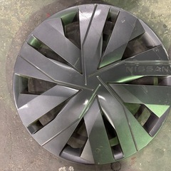 16インチ　ホイールカバーの画像