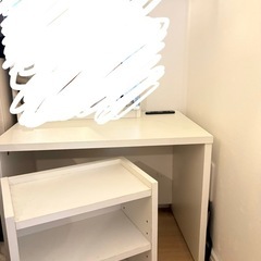 ドレッサーデスクホワイトの画像