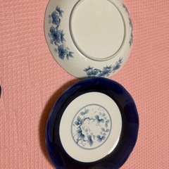 大 お皿2枚の画像