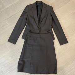 7号 スカートスーツ4点セットの画像