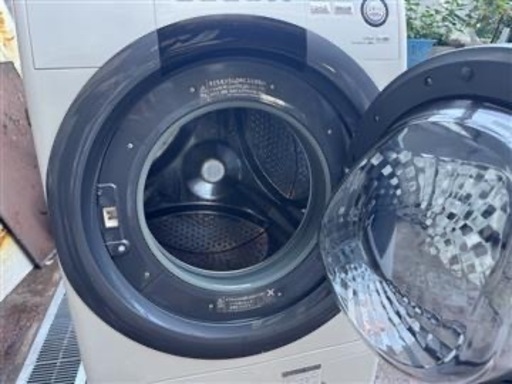 美品大人気シャープSHARP ドラム式洗濯機 ES-S7B　容量7kg　乾燥3.5kg