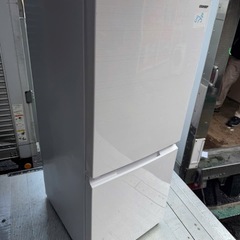 NO B875🌈福岡市内配送設置無料✨🌈冷蔵庫 ホワイト系 SJ-D15G-W [152L /2ドア /右開き/左開き付け替えタイプ] [冷凍室 58L] 2021年の画像