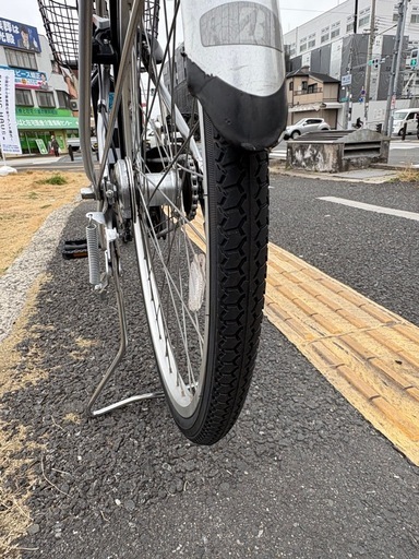 081中古ブリヂストン電動アシスト自転車　6.2Ah 大阪　081