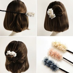 ヘアアクセサリーの画像