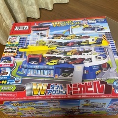 トミカ　ダブルアクショントミカビルの画像