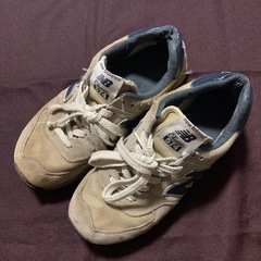New Balance 574 Classic ベージュ 24.0cm レディースの画像