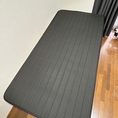 【交渉はお早めに】【最終処分セール3月3日まで】足付きマットレス　足付きマットレス　ベッドの画像