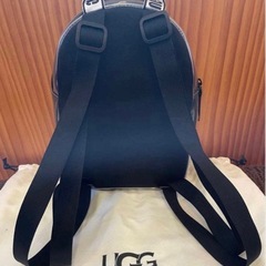 UGGリュックの画像
