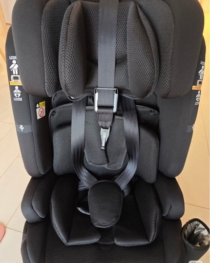 ネビオNebi o YY22 A 01 ブラックチャイルドシート ISOFIX

