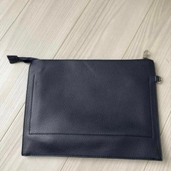 【最終処分セール3月3日まで】タケオキクチ　セカンドバッグ　の画像