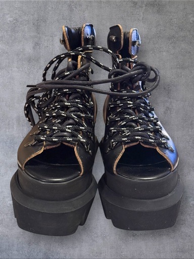 【展示品】sacai マウンテン 8ホール レースアップサンダル 36 23.5