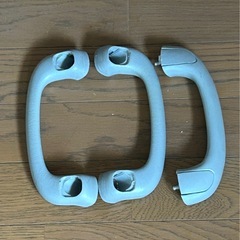 ハイエース　バイザー　グリップ　ピラーの画像