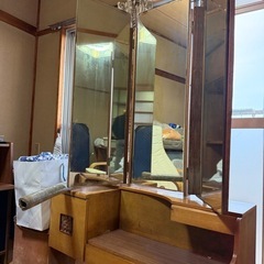 家具　昭和レトロ　残地物撤去　の画像