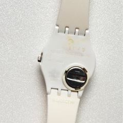 swatch レディース　腕時計　ホワイトの画像