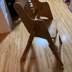 子供イスの画像