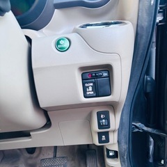 N BOX G L パッケージ 4WD の画像