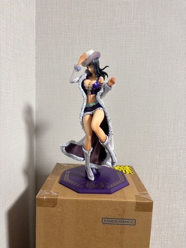 ONE PIECE　ワンピース　ミスオールサンデー　ロビン　フィギュア